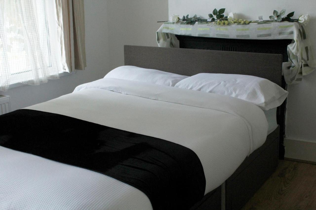 Cozy Rooms Or Apartment In London Townhouse Fast Links To Central Londres Exterior foto